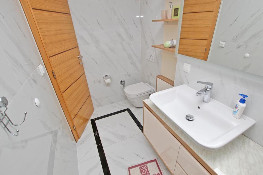 Imas Apartment Сараево Экстерьер фото