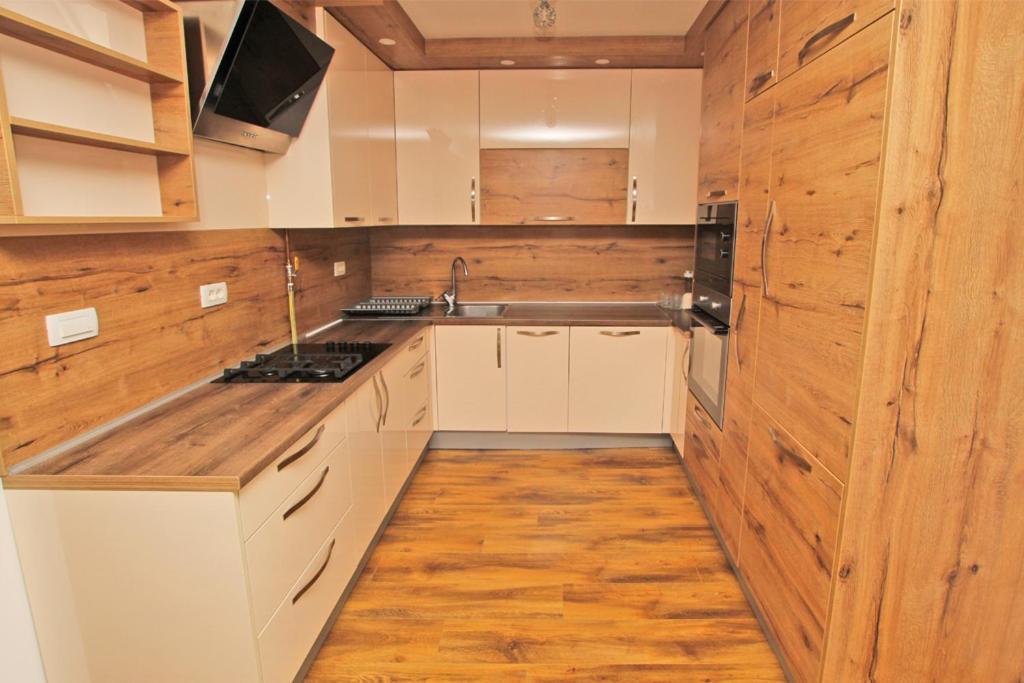 Imas Apartment Сараево Экстерьер фото