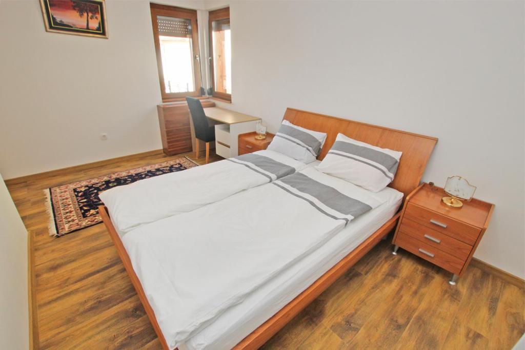 Imas Apartment Сараево Экстерьер фото