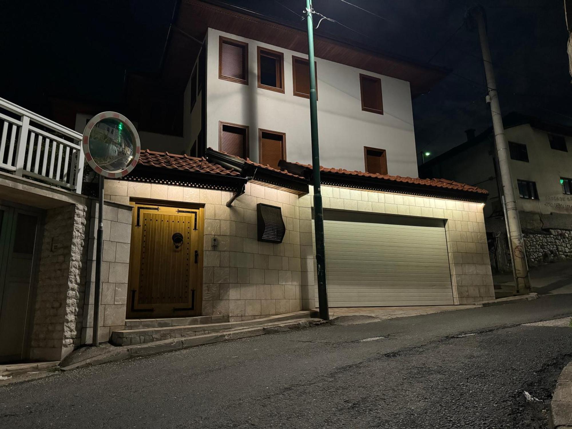 Imas Apartment Сараево Экстерьер фото
